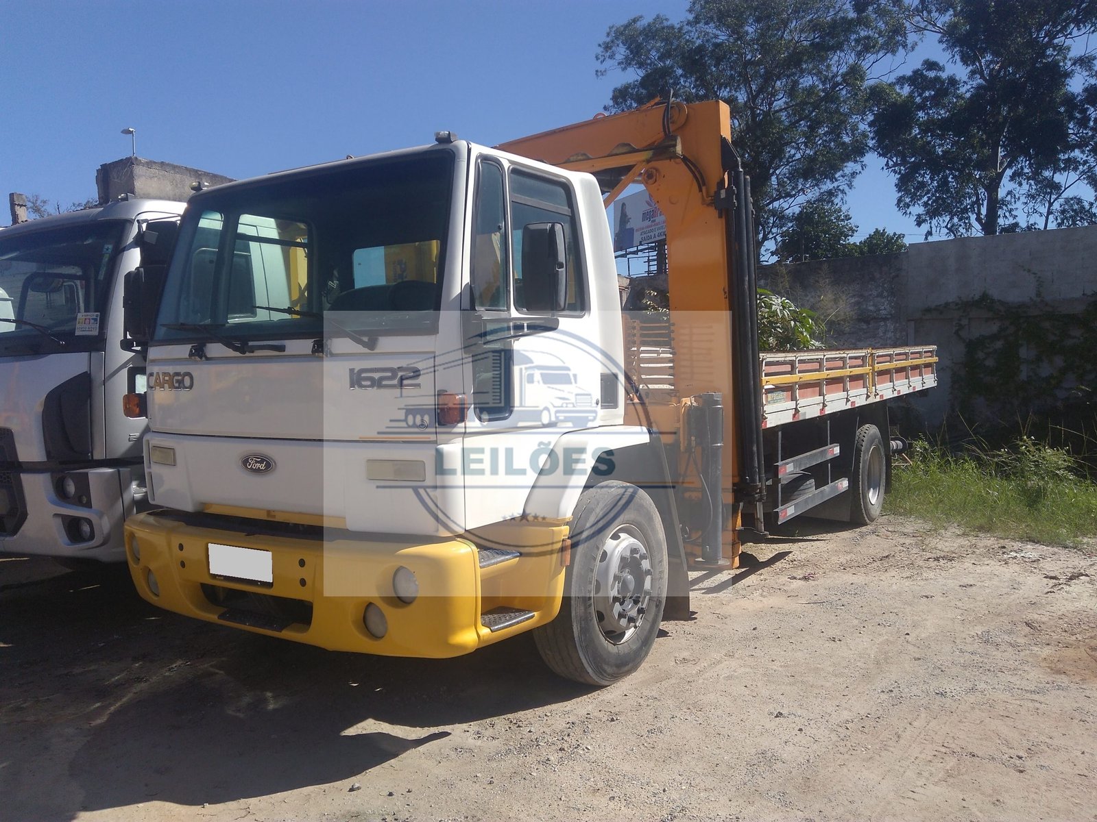 FORD CARGO 1622 - 4X2 -  2002 - MUNCK 16 TOM