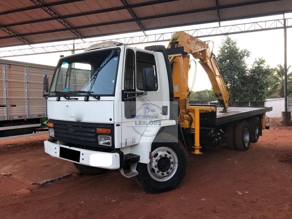 Ford CARGO 1622 T - 6x2 - 2001 - Munck
