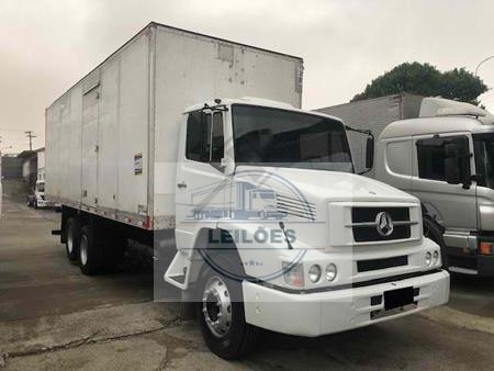 Mercedes Benz L-1618 - 6x2 - 1995 - Baú