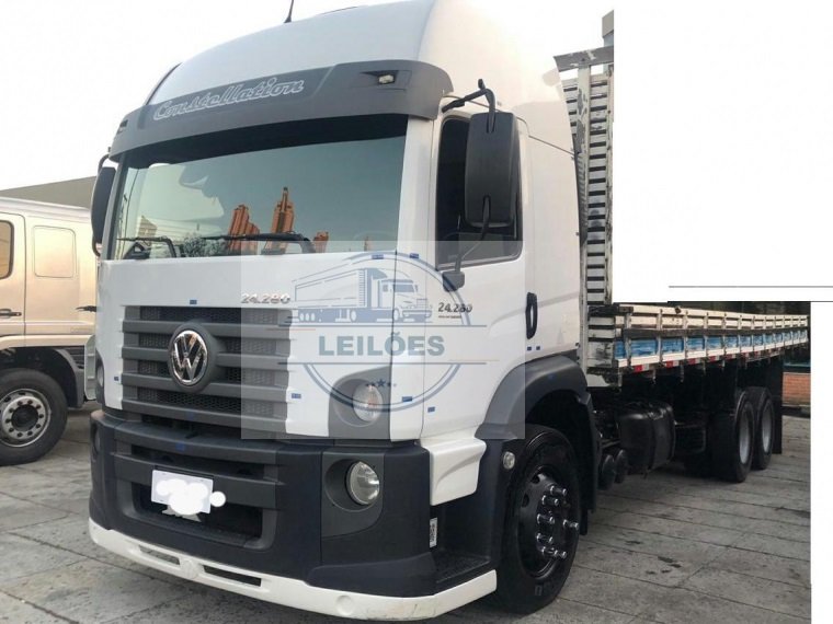 Volkswagen Costellation 24-280 E - 6x2 - 2016 - Carroceria