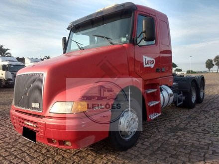 Volvo Nh 380 - 6x2 - 2001