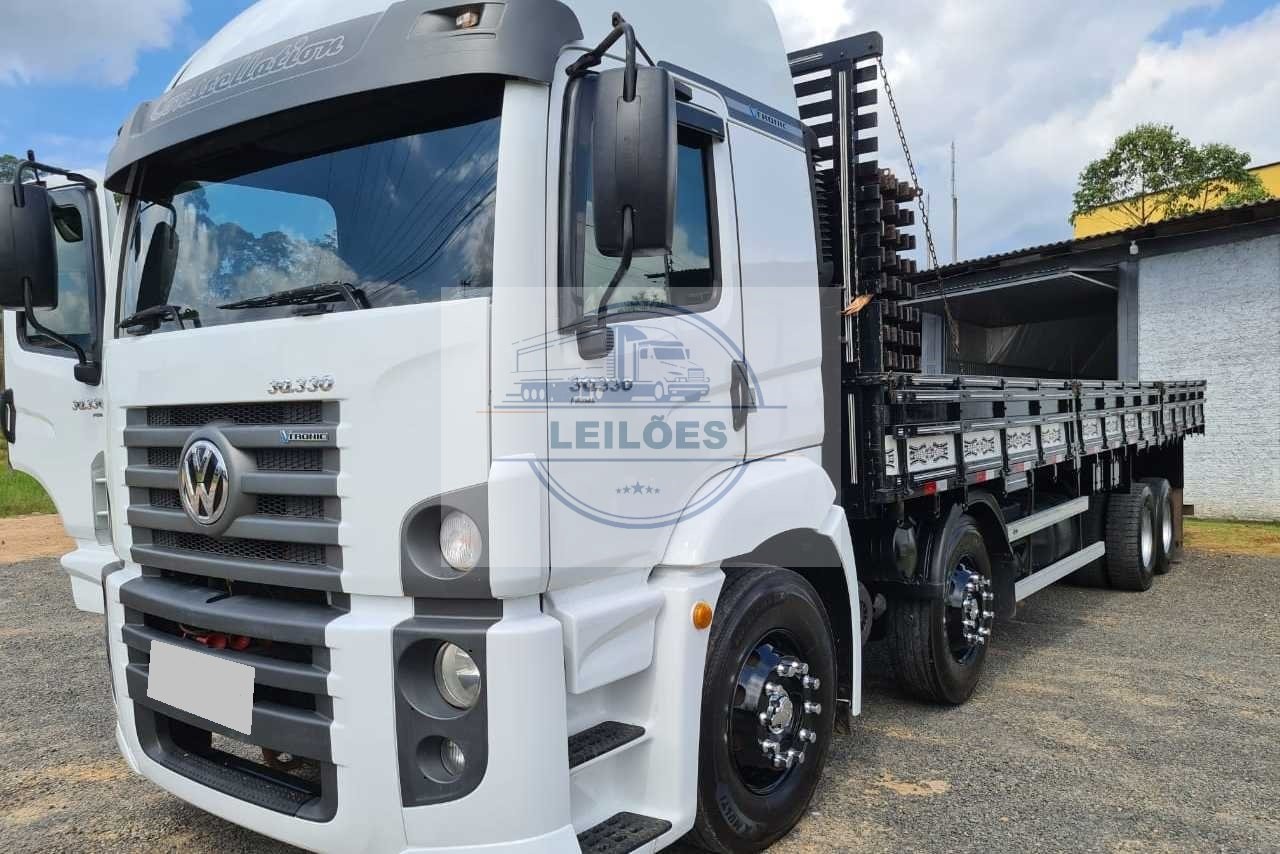 Vw 30-330 Constellation - 8x2 - 2019 - Carroceria